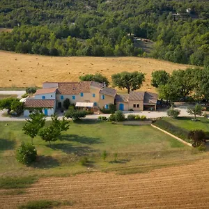Domaine De La Marie Dans Le Luberon Hébergement de vacances