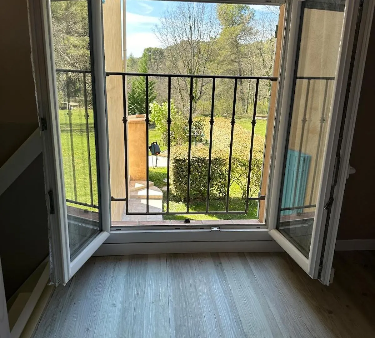 Charming Outbuilding With Pool In Peypind'Aigues Apartment Peypin-d'Aigues